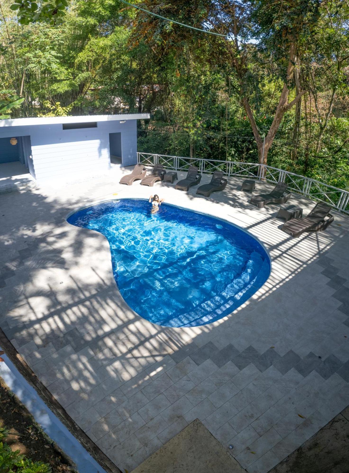 Hotel Mono Azul Quepos Bagian luar foto