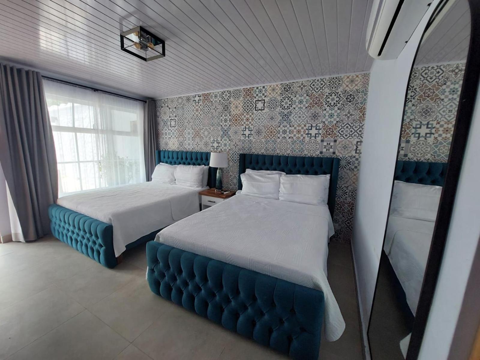 Hotel Mono Azul Quepos Bagian luar foto