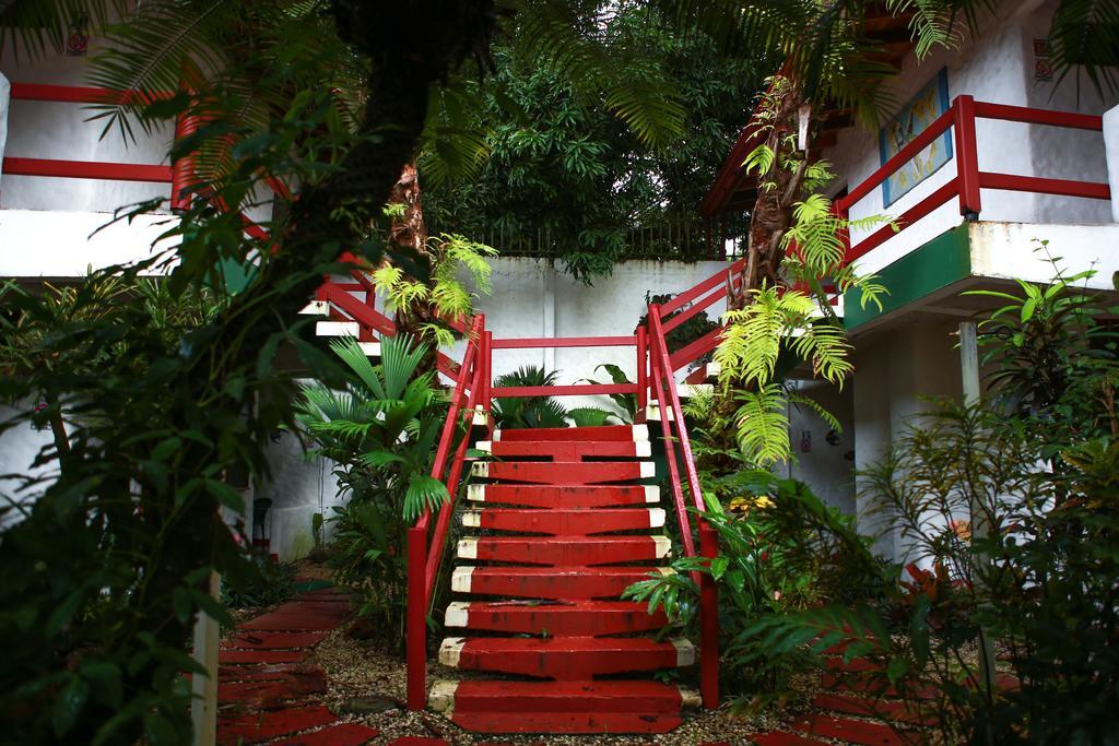Hotel Mono Azul Quepos Bagian luar foto