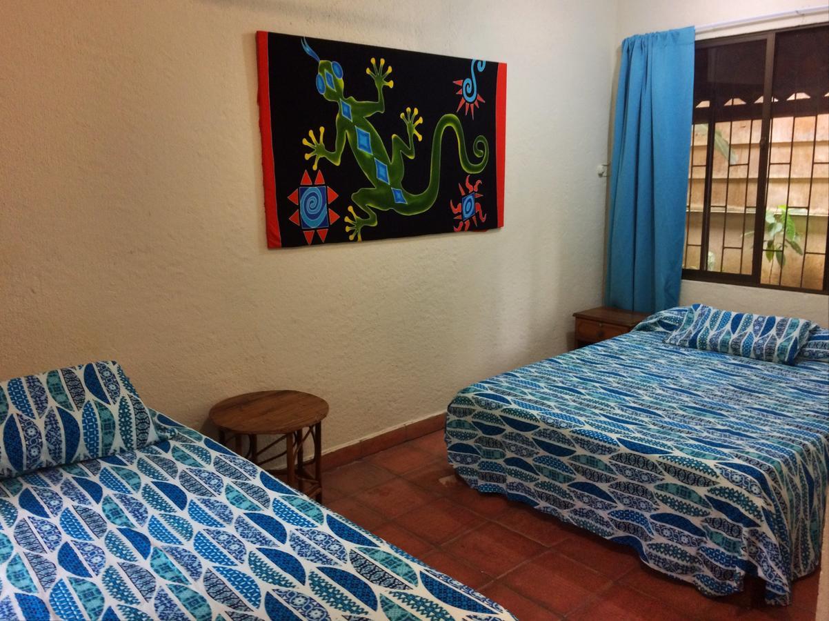Hotel Mono Azul Quepos Bagian luar foto